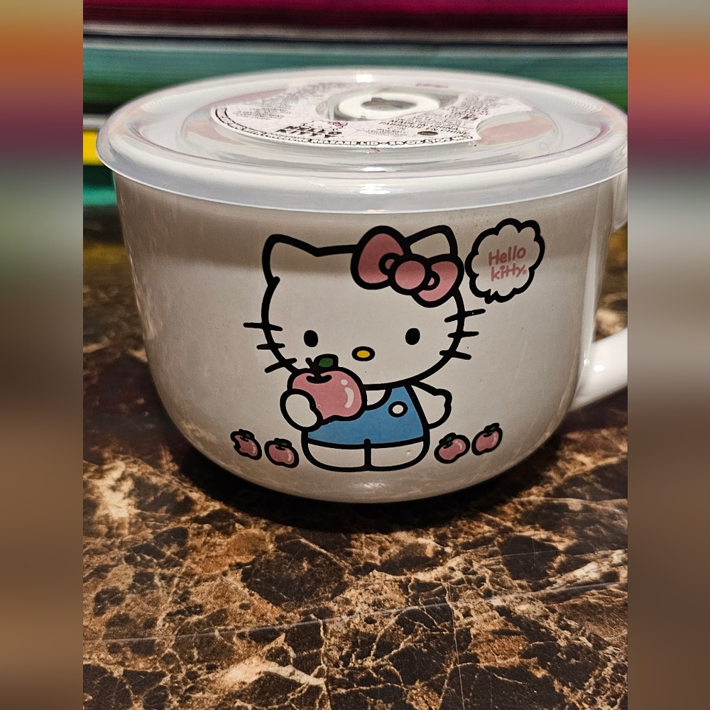 Hello Kitty Ceramic Soup Mug with Pressure Release